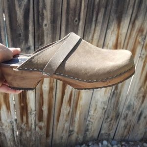 Lotta Taupe Swedish Clogs Mules